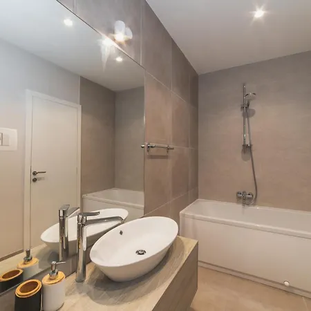 Seaside Luxury With A Swimming Pool - 24341 Vila *